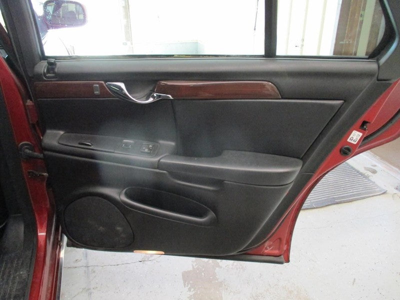 DEVILLE 2003 Door Trim Panel Rear 2051928