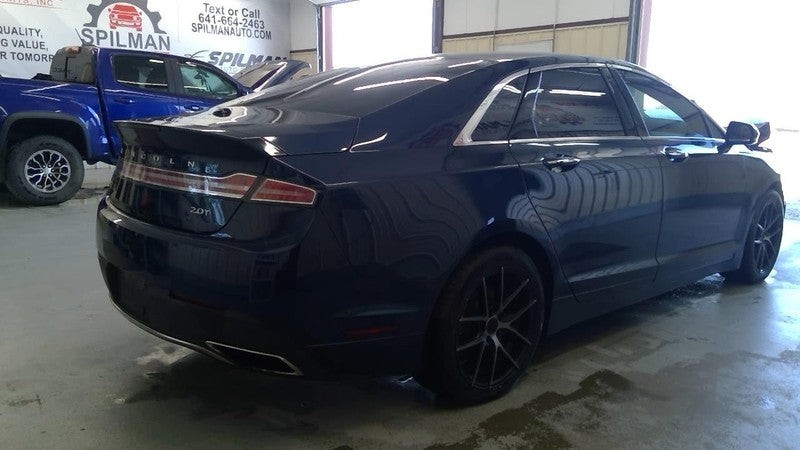 MKZ 2017 Front Door Trim Panel 2060010