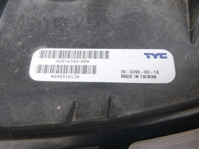 Driver Side View Mirror Power Approach Lamp Fits 05-06 EXPEDITION 1389