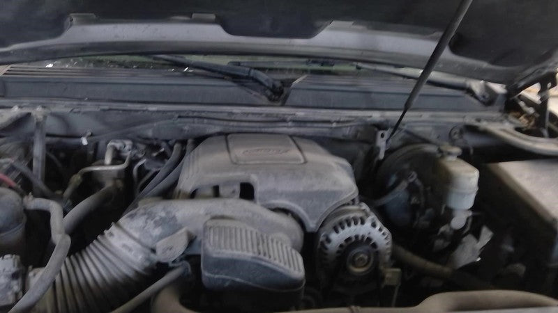 SUBURBN15 2011 Engine Cover 1930612