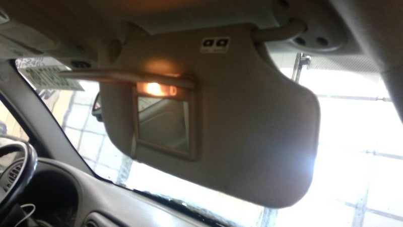 Passenger Right Sun Visor With Illumination Fits 05-07 ENVOY 2013531