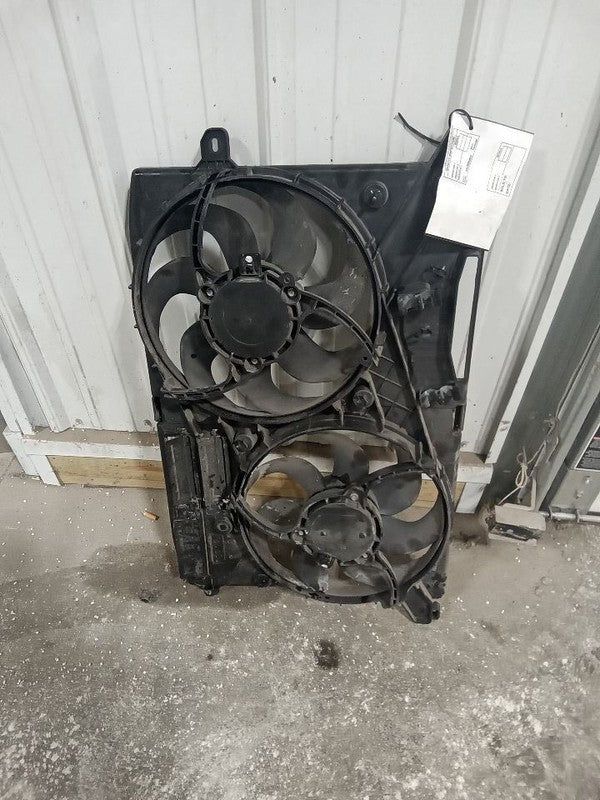 Radiator Fan Motor Fan Assembly Fits 16-20 FUSION 1740619
