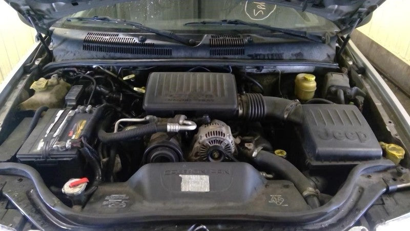 AC Compressor Fits 00-02 GRAND CHEROKEE 1745763