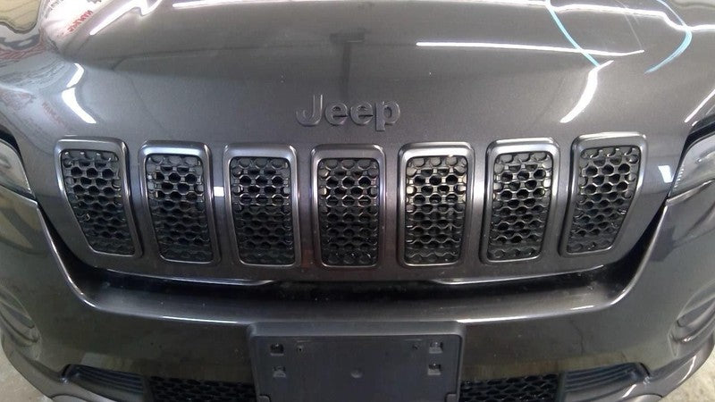 Grille One Piece Bumper Cover Upper Inserts Fits 19-21 CHEROKEE 204305
