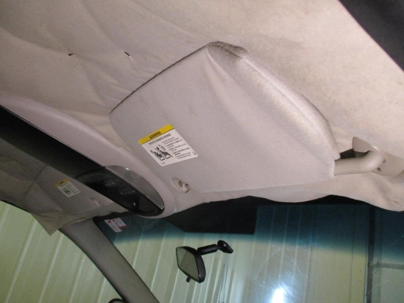 Passenger Right Sun Visor With Illumination Fits 04-07 CARAVAN 2020528