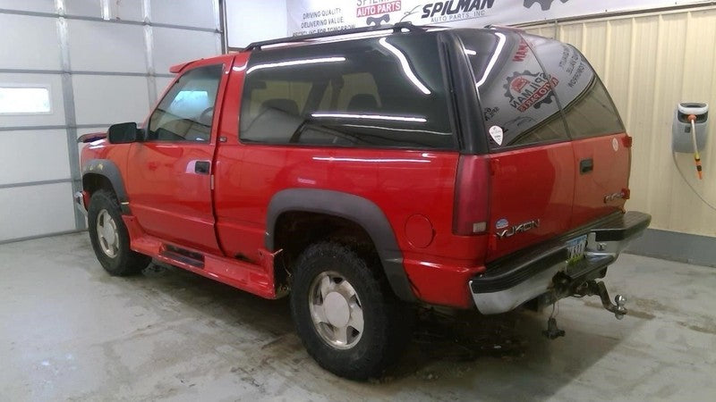 YUKON 1996 Owners Manual 1727391