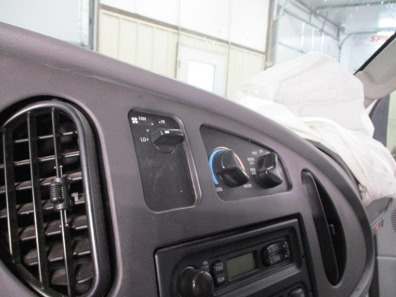 Temperature Control Front Main With AC Fits 05-19 FORD E350 VAN 186330