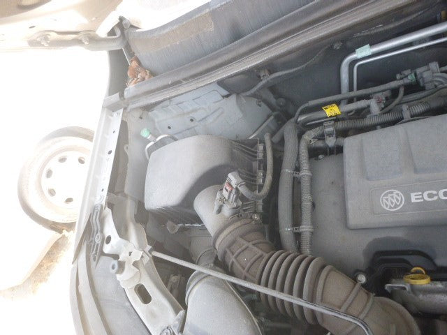 Passenger Right Headlight Fits 13-16 ENCORE 1493192