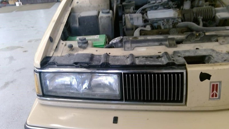 DELTA 88 1987 Seat Belt Front 1972672