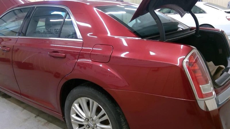 300 2014 Seat Rear 2050450