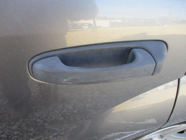 Rear Axle Round Cover 10 Bolt 8.25" Ring Gear 3.55 Ratio Fits 06 DURAN