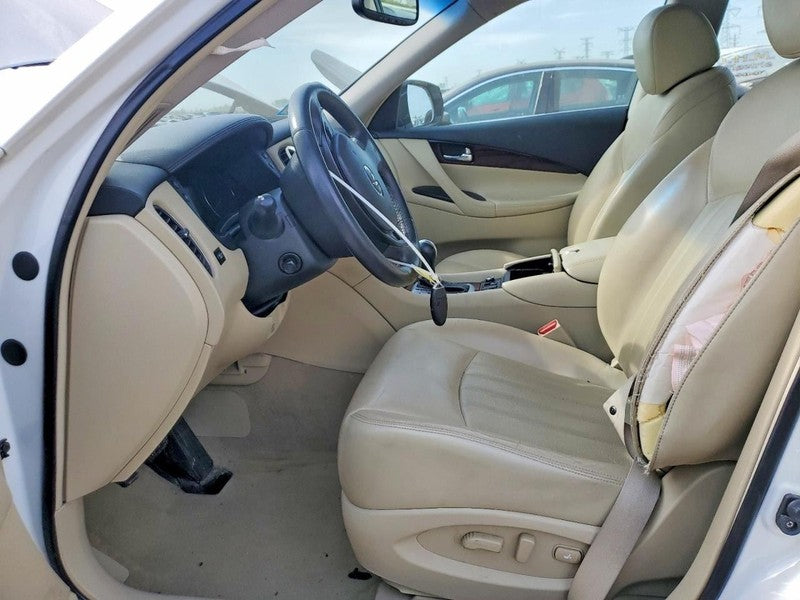 Infiniti QX50 2016 Headrest Used 4642