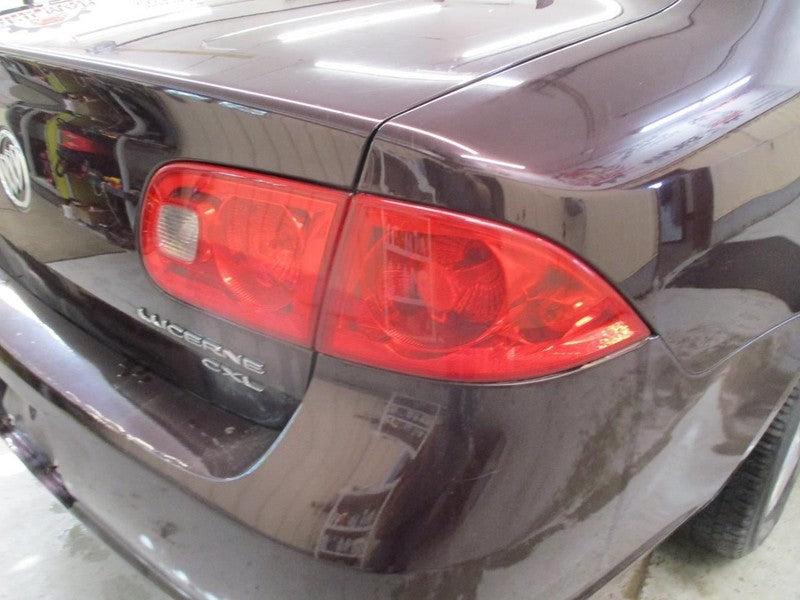 Passenger Tail Light Quarter Panel Mounted Fits 06-11 LUCERNE 2035675