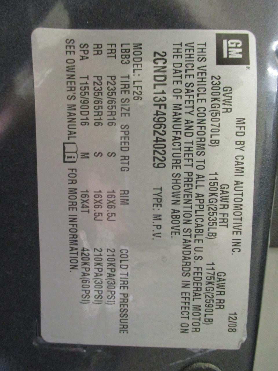 EQUINOX 2009 Front Door Trim Panel 2067806