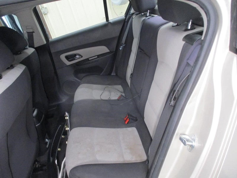 CRUZE     2013 Seat Rear 1858061