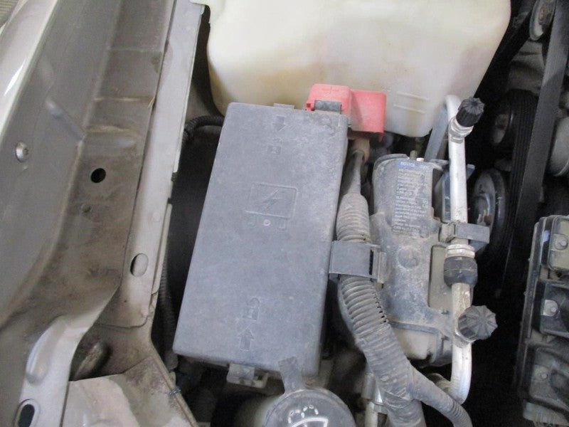 Seat Belt Front 60/40 Seats Passenger Buckle Fits 02-05 LESABRE 200068