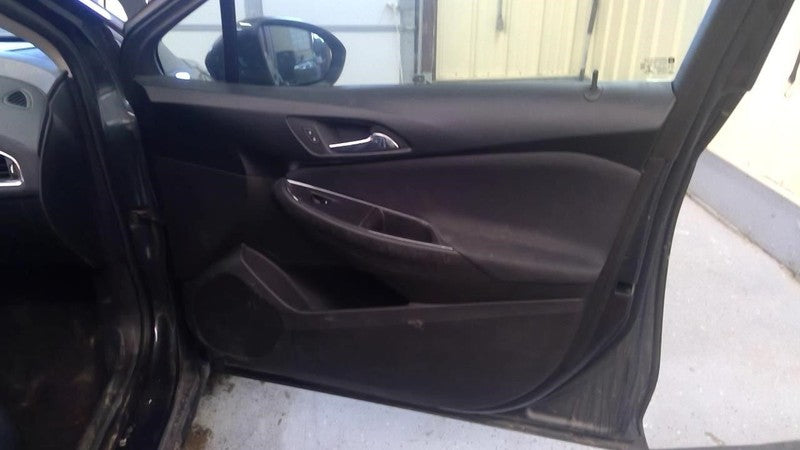 Driver Left Front Knee Fits 17-19 CRUZE 1993674