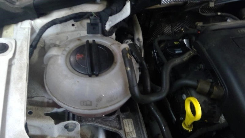Coolant Reservoir Fits 19-25 JETTA 1939802