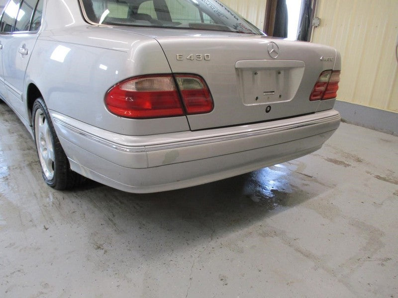 E430      2001 Keys/Latches/Locks 1692957