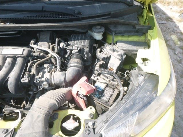 FIT       2016 Glove Box 1521122