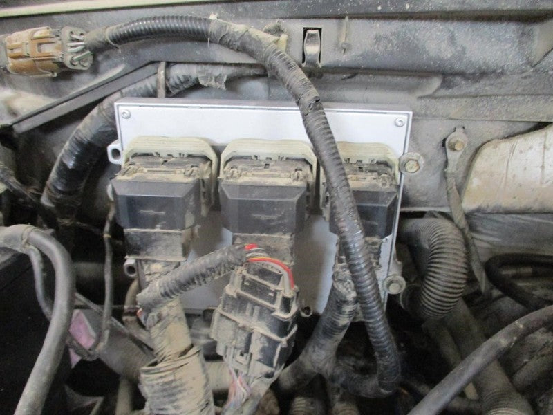 AC Condenser Fits 04-08 FORD F150 PICKUP 1931028