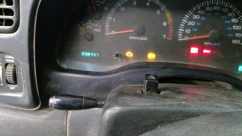 Seat Belt Front Club Cab Driver Retractor Fits 00 DAKOTA 1723472