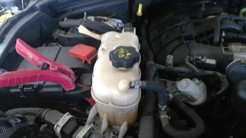 Coolant Reservoir Main Engine Fits 21-25 GRAND CHEROKEE 1945458