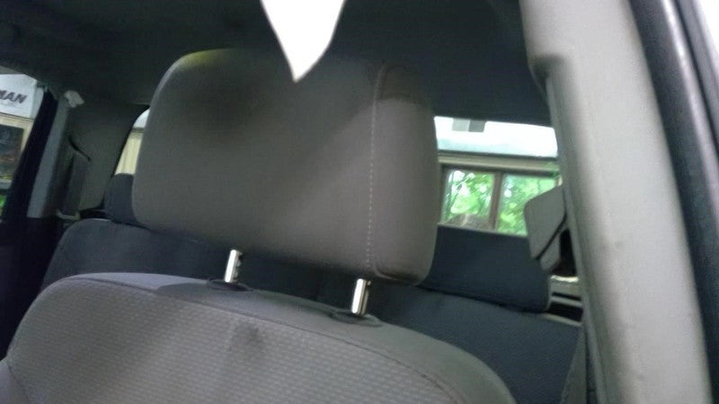 Chevrolet Silverado 2500 2016 Headrest Used 3112
