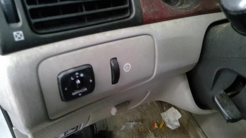 ES300     2002 Dash/Interior/Seat Switch 1924763