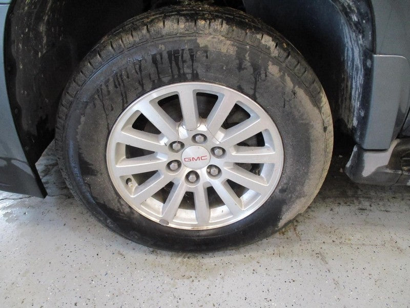 YUKON     2009 Third Seat Station Wagon  Van 1676007