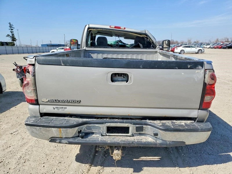 Driver Front Door Glass Classic Style Fits 99-07 SIERRA 1500 PICKUP 19