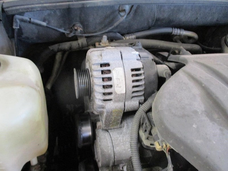 Audio Equipment Radio Opt U1Q Fits 00-02 BONNEVILLE 1881392
