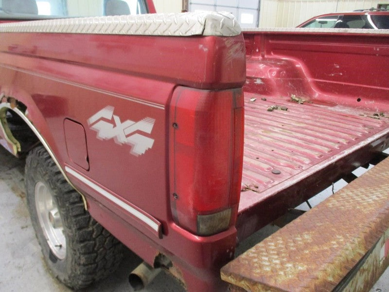 Driver Tail Light From 8501 GVW Rectangular Fits 90-97 FORD F250 PICKU