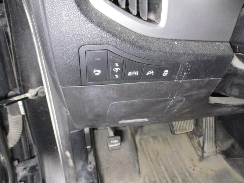 SPORTAGE  2014 Dash/Interior/Seat Switch 1904875