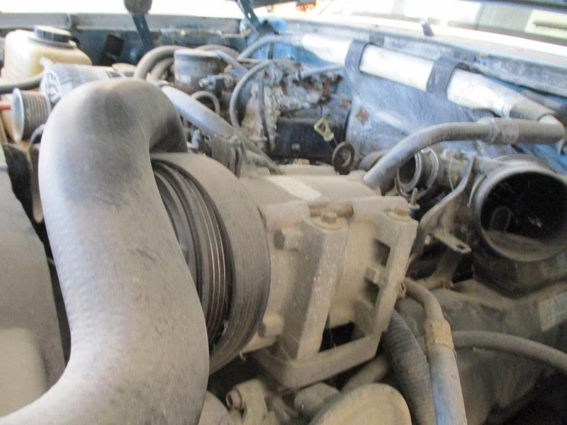 AC Compressor Fits 96 FORD E350 VAN 1736216