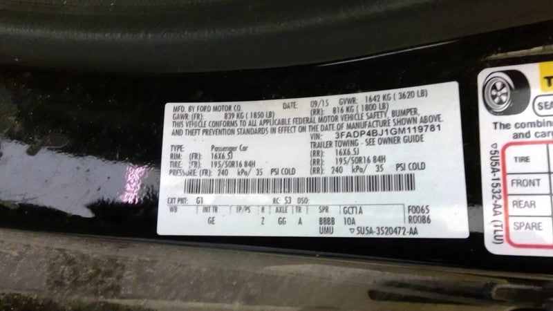 FIESTA    2016 Glove Box 1911004
