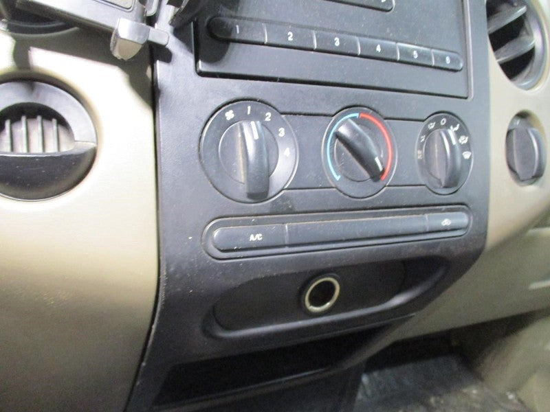 Temperature Control With AC Fits 04-08 FORD F150 PICKUP 1955611