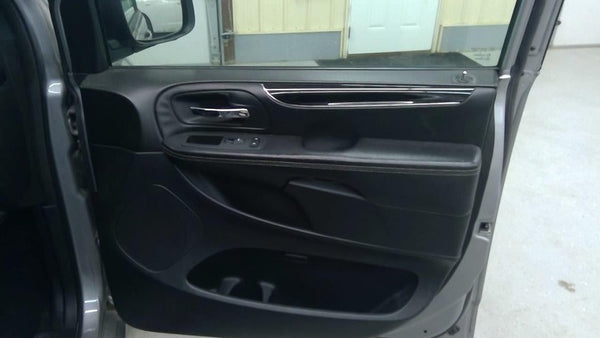 CARAVAN   2018 Front Door Trim Panel 2039889