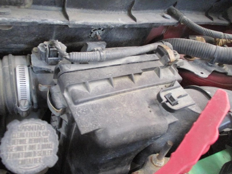 Air Cleaner 1.6L MR16DDT Fits 11-17 JUKE 1972876