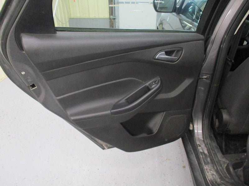 FOCUS     2013 Door Trim Panel Rear 1641993