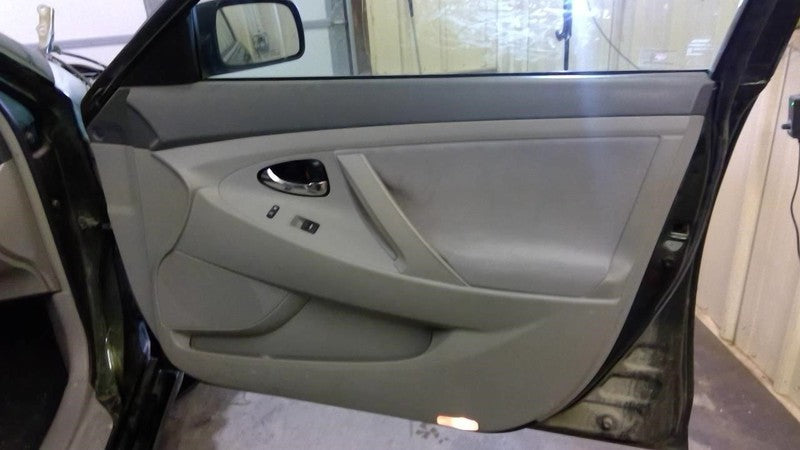 Info-GPS-TV Screen Display Screen Clock Fits 07-11 CAMRY 1925067