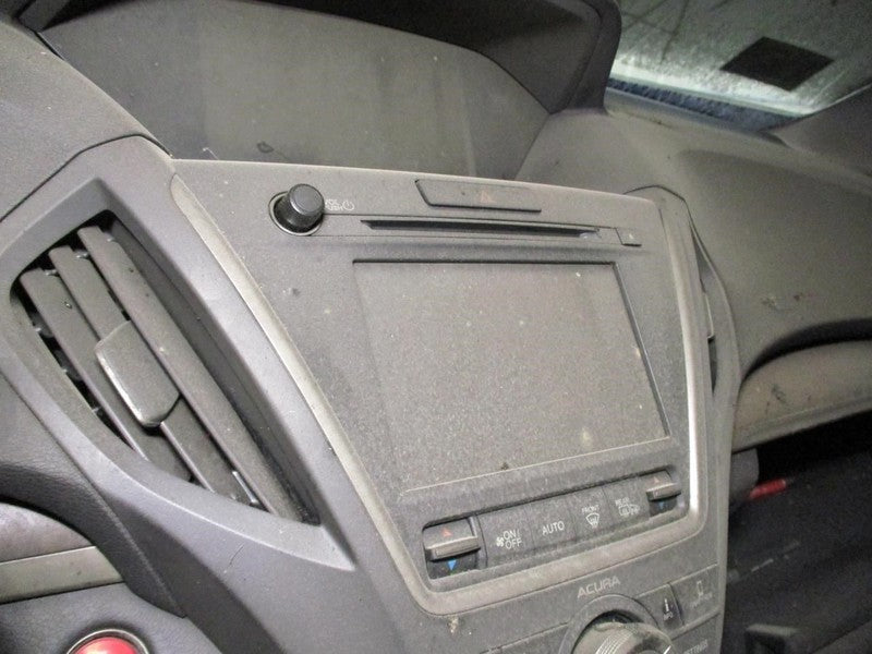 Audio Equipment Radio Display Screen Dash Lower US Market Fits 18-20 M