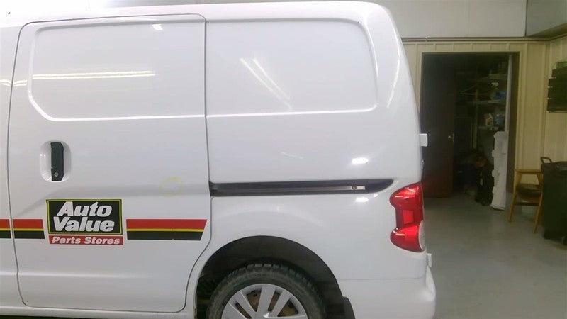 NV200     2013 Dash Bezel 1636475