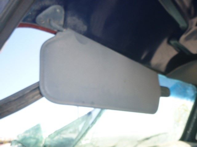 CHEVROLET PICKUP   1987 Sun Visor 1612435