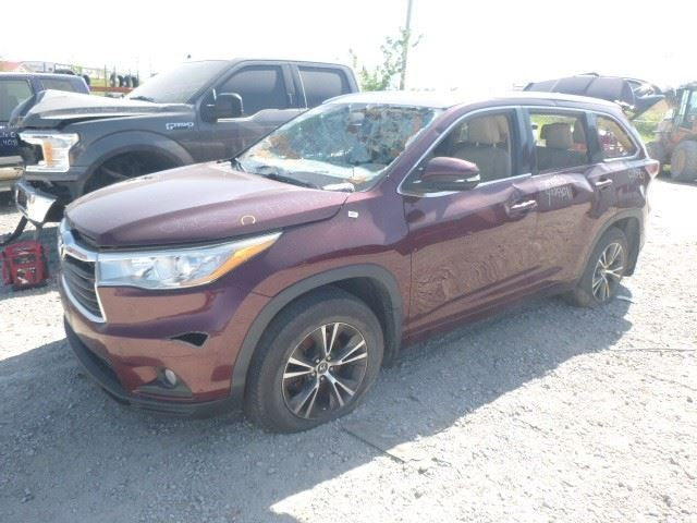 Driver Left Grille Outer With Fog Lamps Fits 14-16 HIGHLANDER 1606635