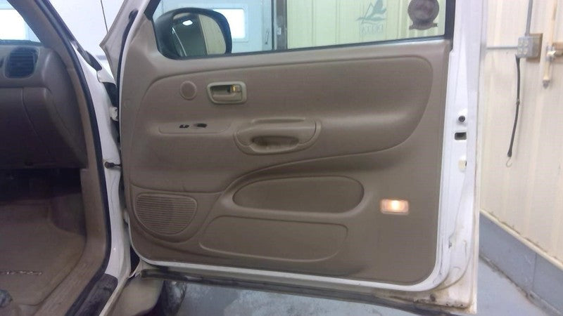 TUNDRA    2003 Owners Manual 2018403