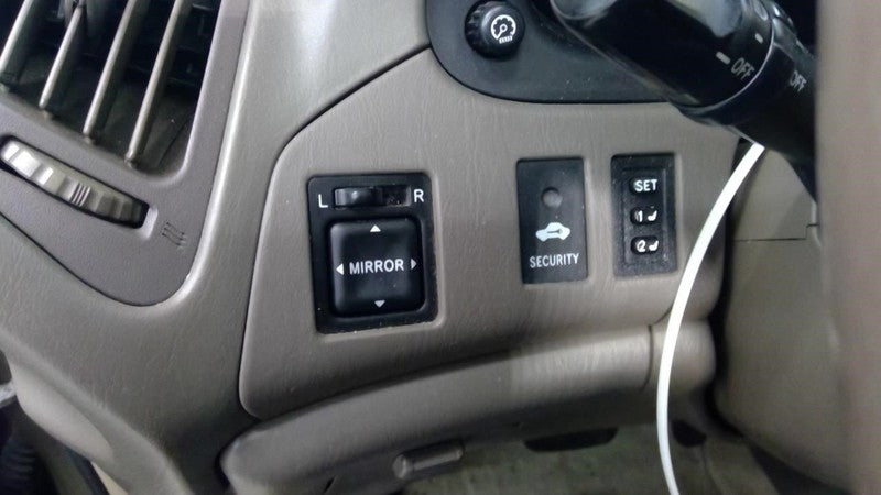 RX300     2001 Dash/Interior/Seat Switch 1896106