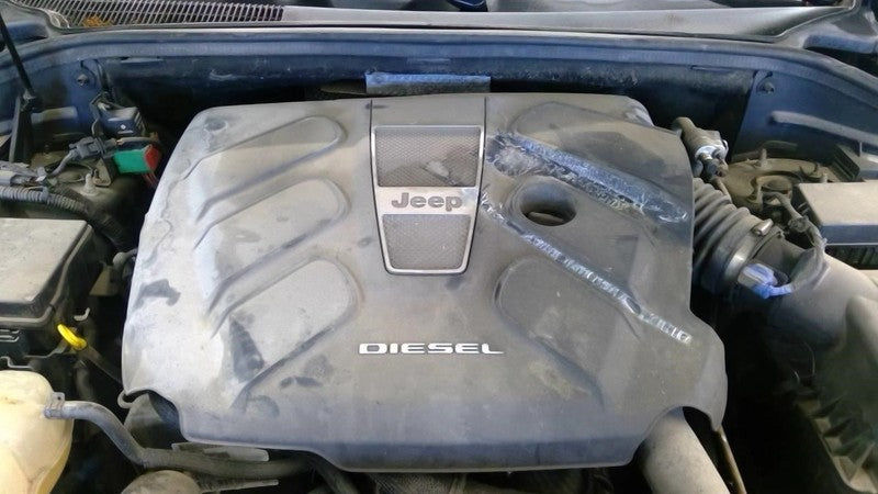 GRANDCHER 2014 Engine Cover 1869418