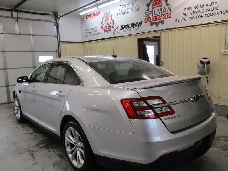 TAURUS    2013 Seat Rear 1857586