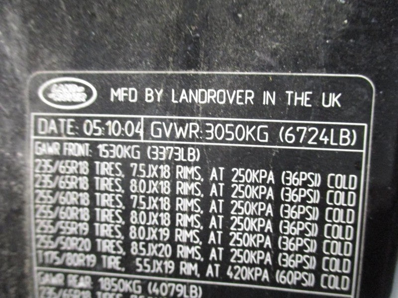 AC Compressor Fits 03-05 RANGE ROVER 1736687